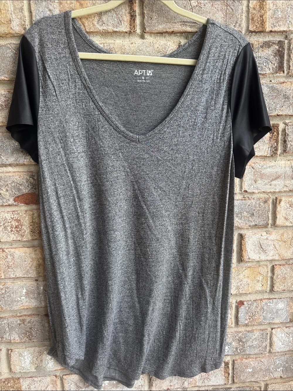 Apt. 9 Heather Gray V-Neck Tee with Black “leather”Short Sleeves